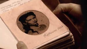 The Vampire Diaries: A Darker Truth — foto 3