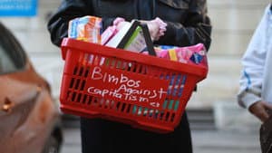 Bimbos Against Capitalism — foto 1