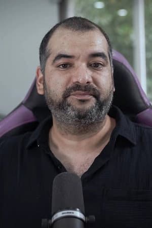 César Huispe