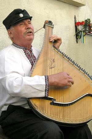 Микола Литвин