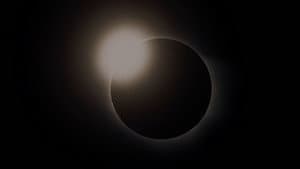 Total Eclipse of the Heartland — foto 1