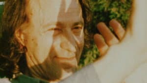 He Stands in a Desert Counting the Seconds of His Life — foto 2