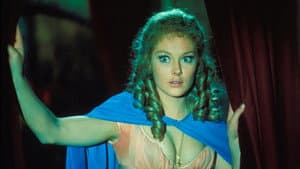 Scars of Dracula — foto 8
