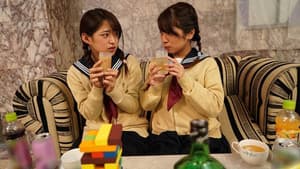 ひよこ女子にお酒を●ませてみたら効果絶大。べろんべろんに酔っぱらって若い身体を好き勝手楽しむことができました。 — foto 1