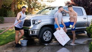 Wet Ass Fundraiser — foto 1