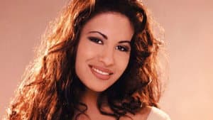Selena: Greatest Hits — foto 1