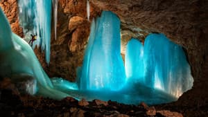 Realm of Darkness - Caves of Glass — foto 1