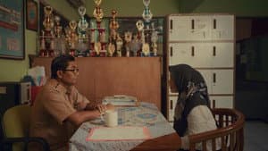 Antara Dua Panggilan — foto 6