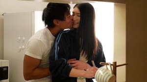 妻が旅行で不在中 義妹と夢中でハメまくった72時間30分 本庄鈴 — foto 1