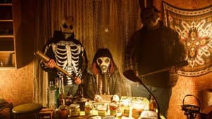 Rhymes for Young Ghouls — foto 3
