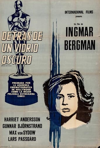 Detrás de un vidrio oscuro